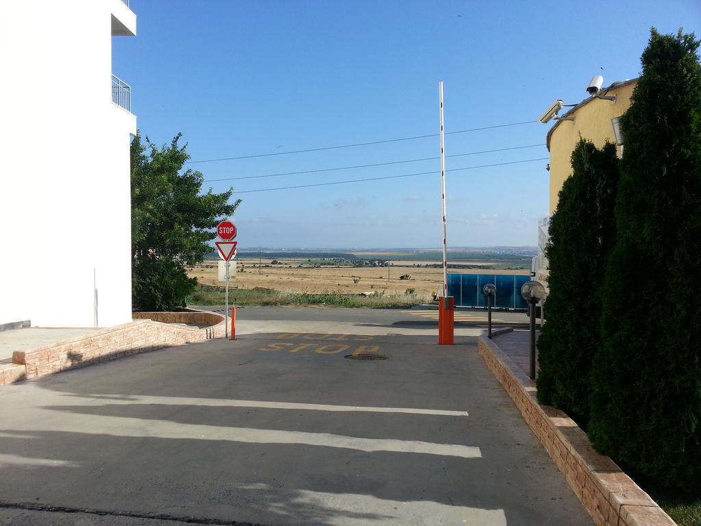 Menada Sunset Kosharitsa Apartments Exterior photo