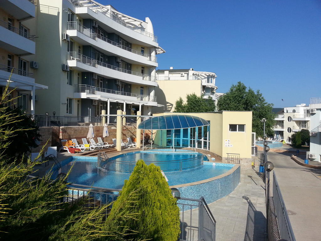 Menada Sunset Kosharitsa Apartments Exterior photo