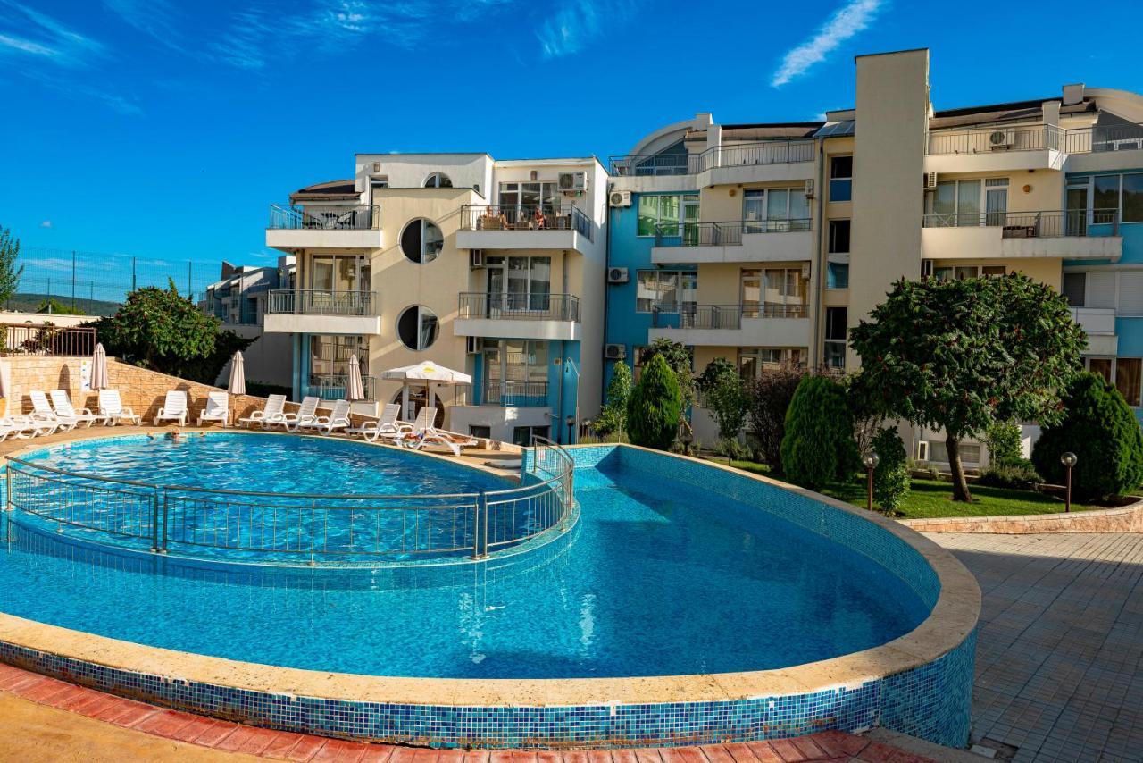Menada Sunset Kosharitsa Apartments Exterior photo